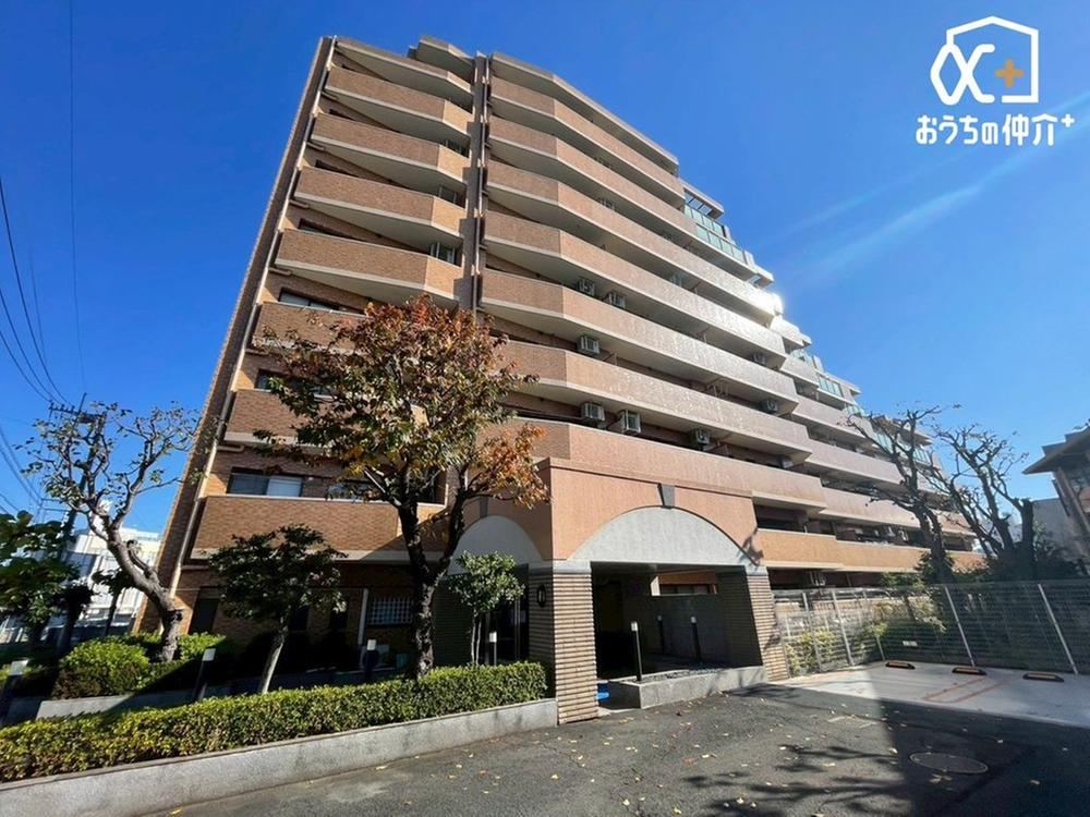 2LDK apartment in Tokorozawa, Saitama - Photo 1