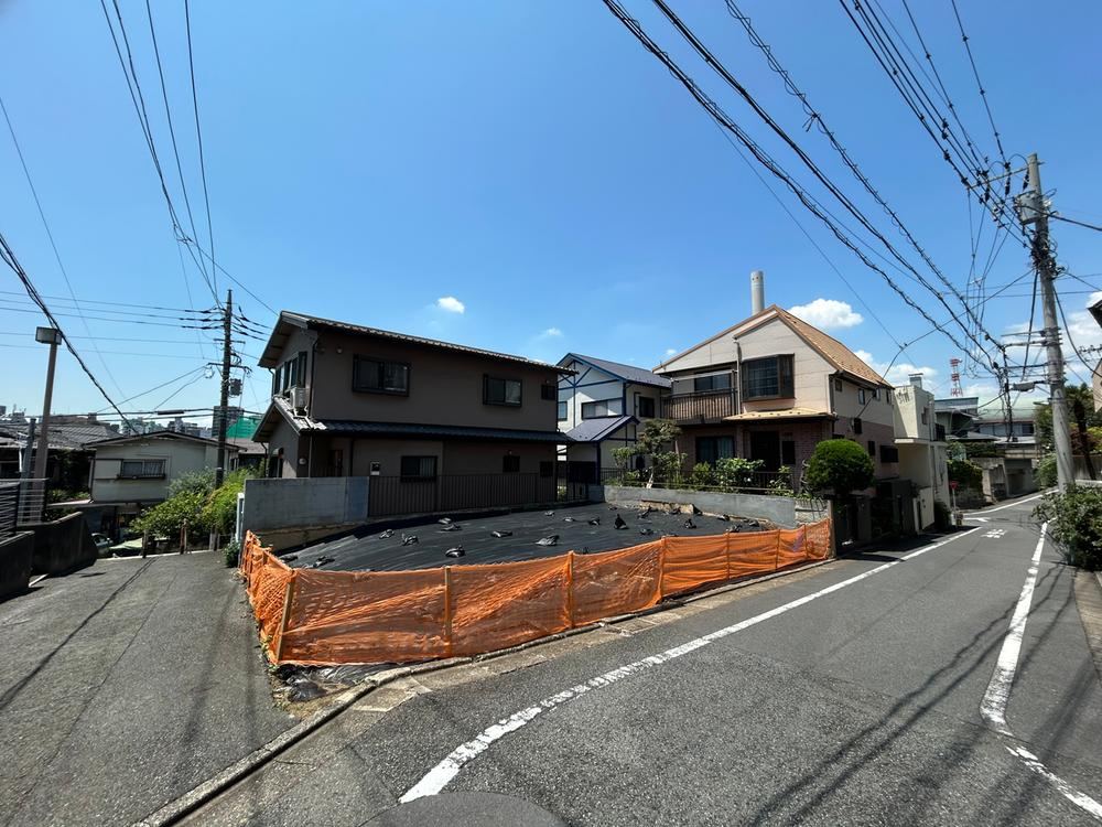 110 m² land in Meguro Ward, Tokyo - Photo 1