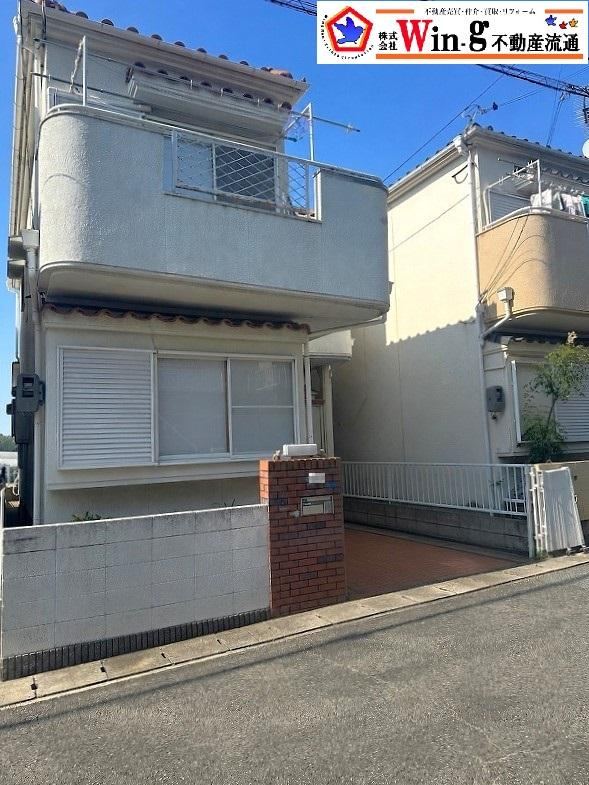 4LDK house in Tarumi Ward, Kobe, Hyogo - Photo 1