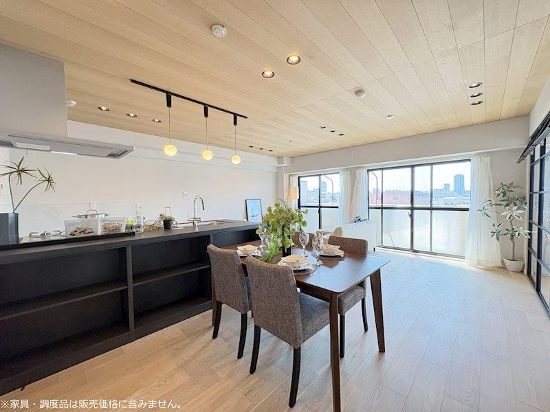 2LDK apartment in Shinagawa Ward, Tokyo - Photo 1