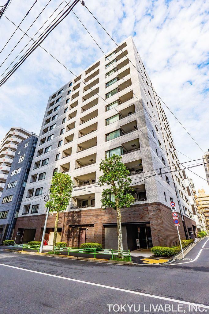2LDK apartment in Chuo Ward, Tokyo - Photo 1
