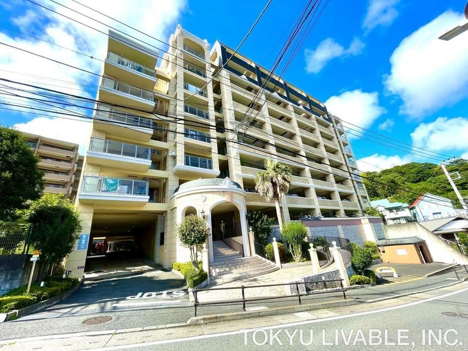 3LDK apartment in Kamakura, Kanagawa - Photo 1