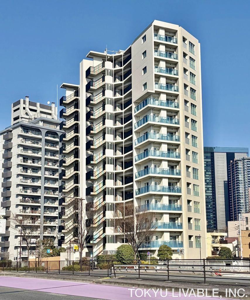 2LDK apartment in Nakano Ward, Tokyo - Photo 1