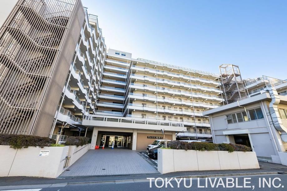 2LDK apartment in Kita Ward, Tokyo - Photo 1