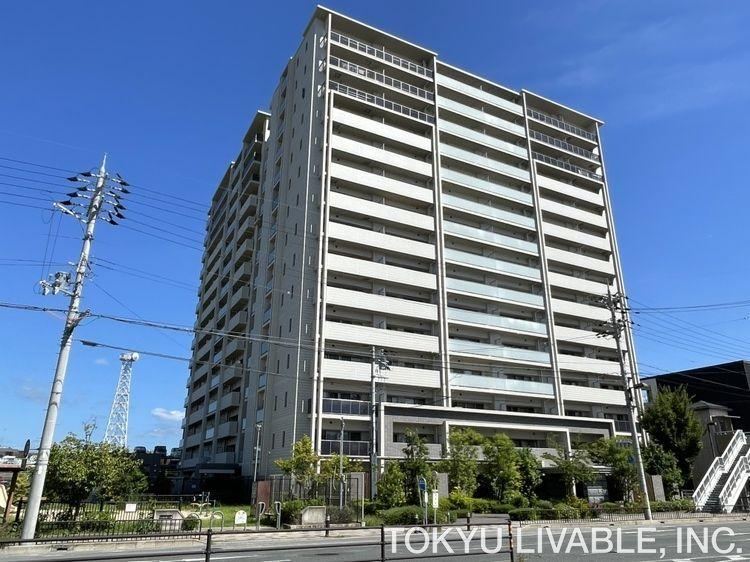 3LDK apartment in Minami Ward, Kyoto - Photo 1