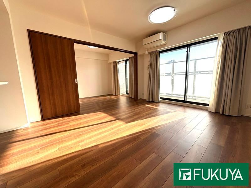 3LDK apartment in Nishi Ward, Sakai, Osaka - Photo 1