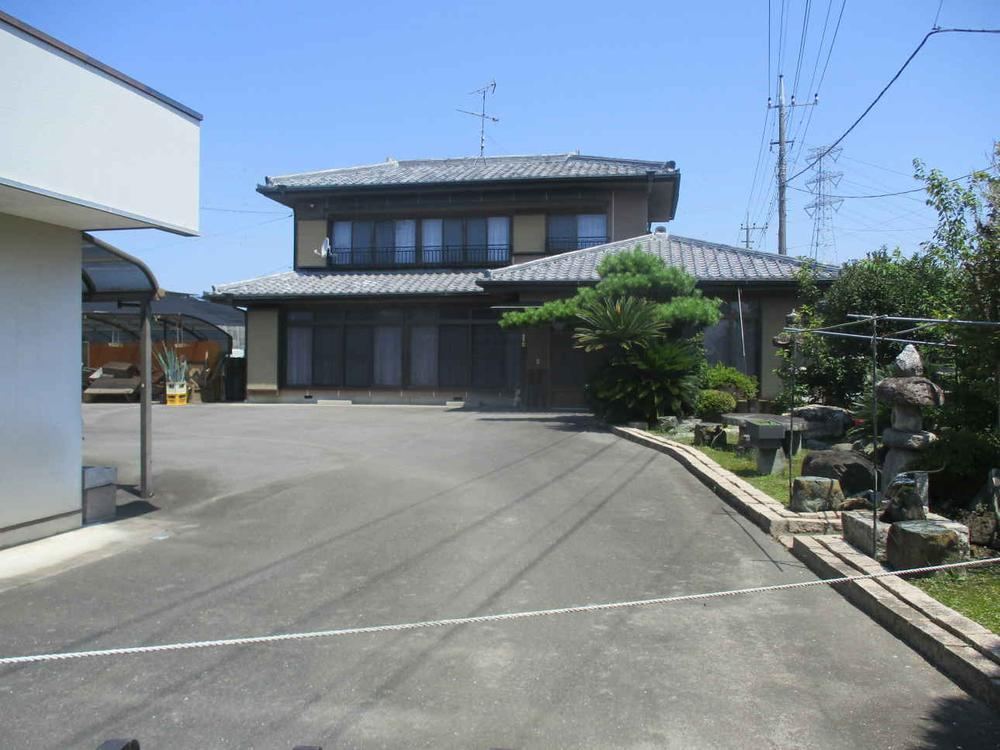 7LDK house in Fukaya, Saitama - Photo 1