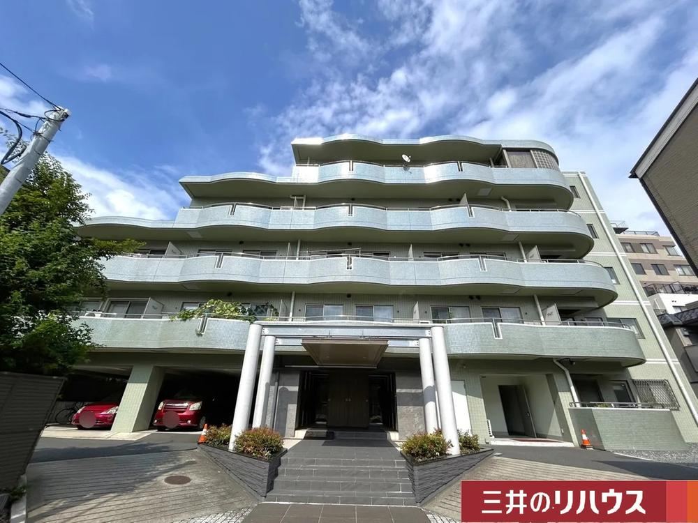 1LDK apartment in Kita Ward, Tokyo - Photo 1