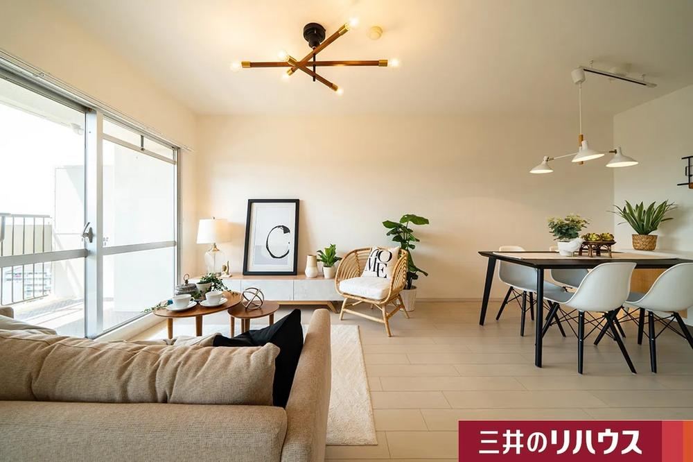 3LDK apartment in Miyakojima Ward, Osaka - Photo 1