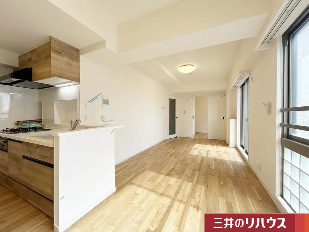 2LDK apartment in Ota Ward, Tokyo - Photo 1