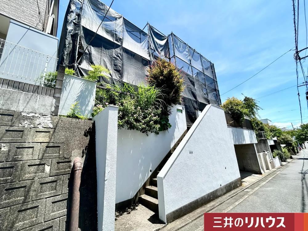 3LDK+S house in Zushi, Kanagawa - Photo 1