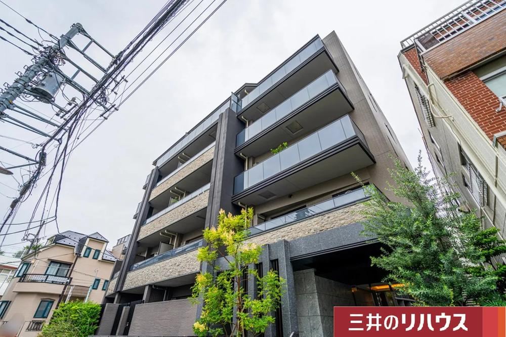 1LDK apartment in Bunkyo Ward, Tokyo - Photo 1