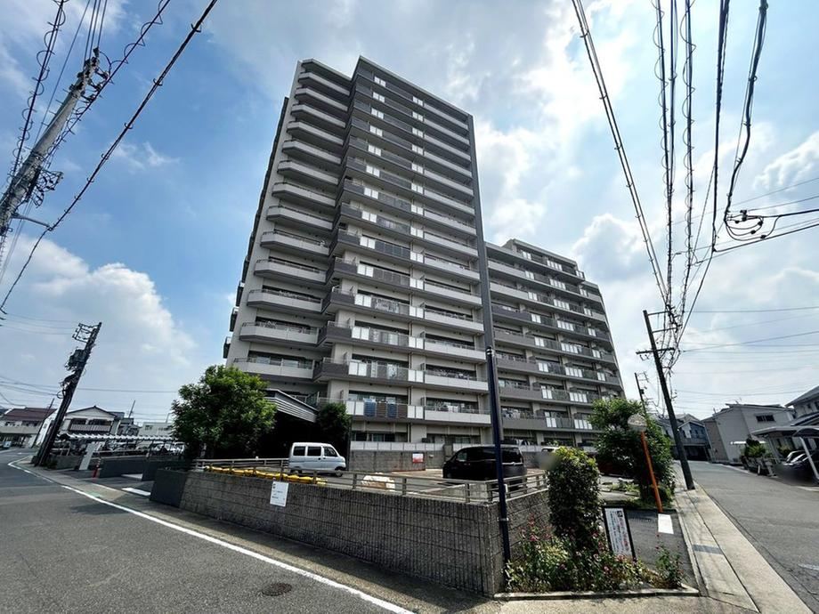 3LDK apartment in Toyoake, Aichi - Photo 1