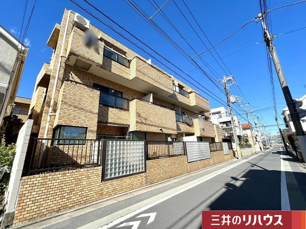 1LDK apartment in Meguro Ward, Tokyo - Photo 1