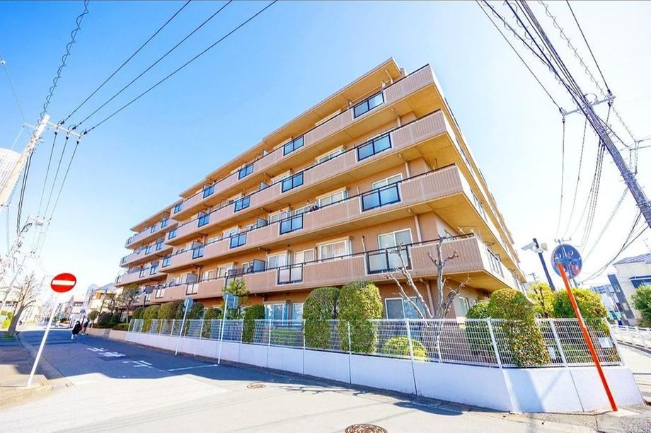 2LDK+S apartment in Saiwai Ward, Kawasaki, Kanagawa - Photo 1
