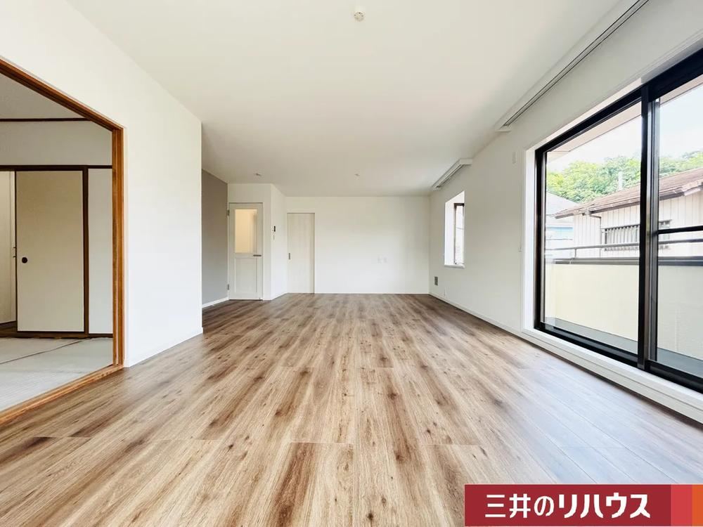 4LDK+S house in Fujisawa, Kanagawa - Photo 1