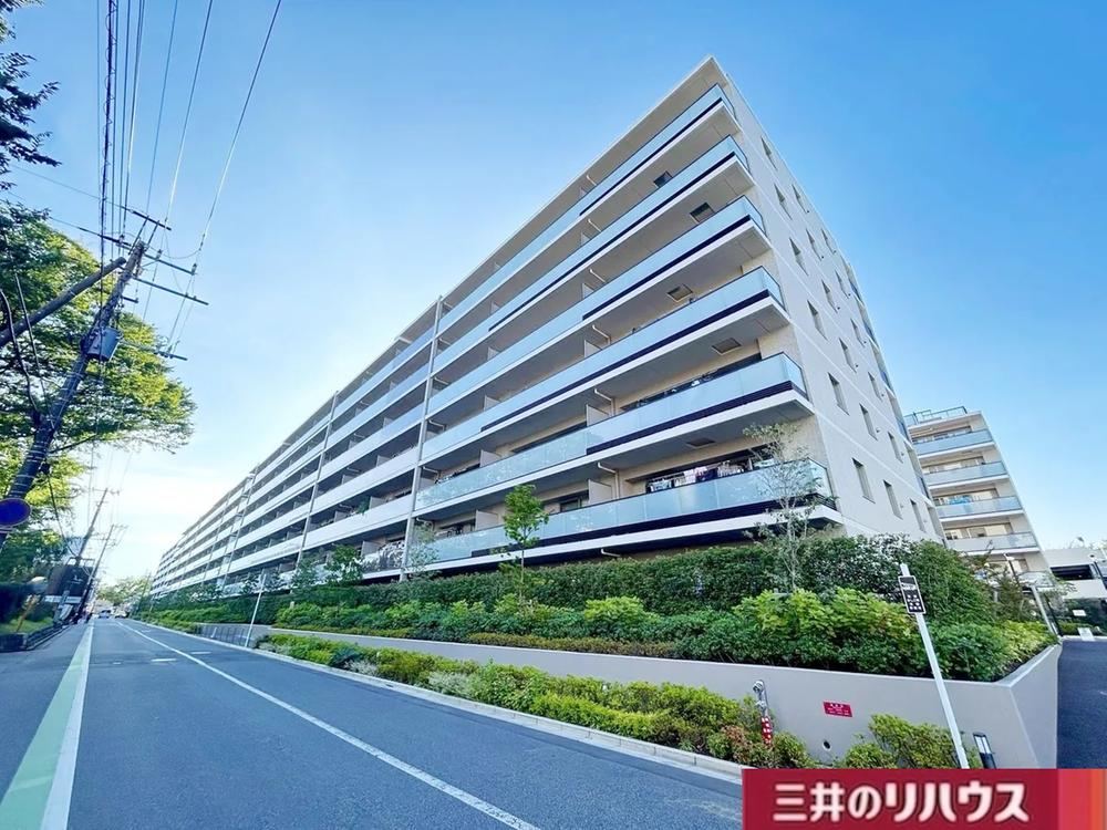 3LDK apartment in Funabashi, Chiba - Photo 1
