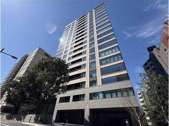 2LDK apartment in Chiyoda Ward