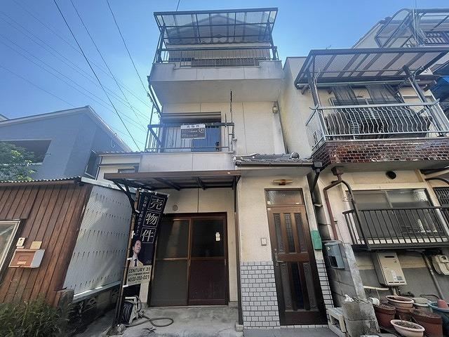 5DK house in Moriguchi, Osaka - Photo 1