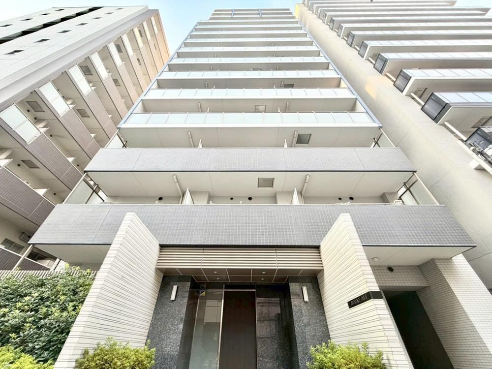 2LDK apartment in Kita Ward, Tokyo - Photo 1