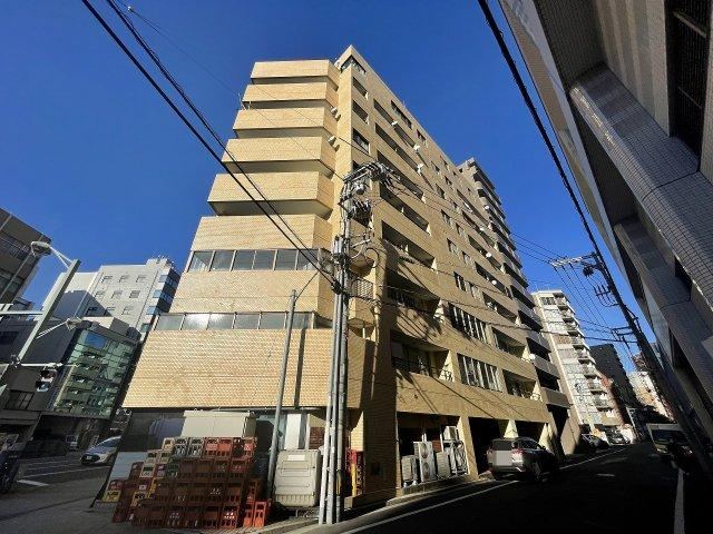 3DK apartment in Naka Ward, Hiroshima - Photo 1