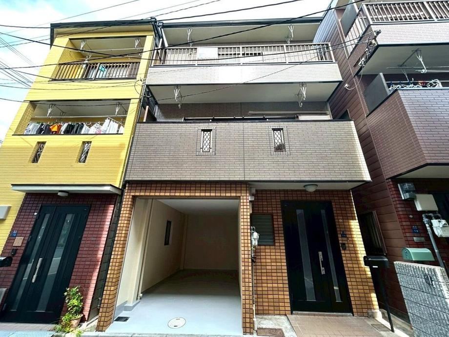 5DK house in Asahi Ward, Osaka - Photo 1