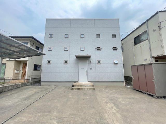 4LDK house in Fukuyama, Hiroshima - Photo 1