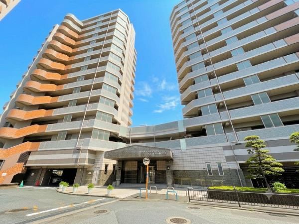 4LDK apartment in Chuo Ward, Kumamoto - Photo 1