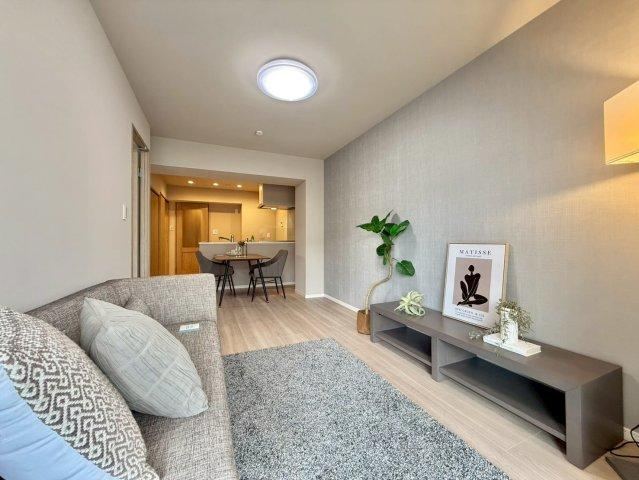 3LDK apartment in Shinjuku Ward, Tokyo - Photo 1