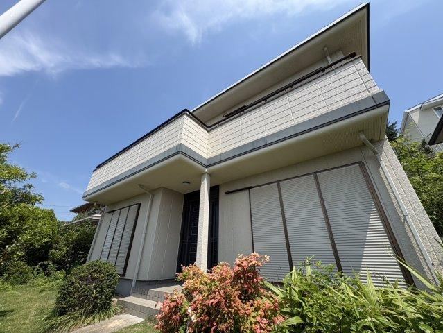 4LDK house in Higashinada Ward, Kobe, Hyogo - Photo 1
