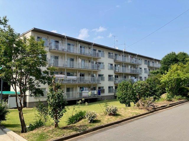 3DK apartment in Midori Ward, Yokohama, Kanagawa - Photo 1