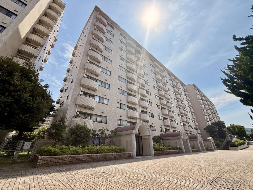 3LDK apartment in Kanazawa Ward, Yokohama, Kanagawa - Photo 1