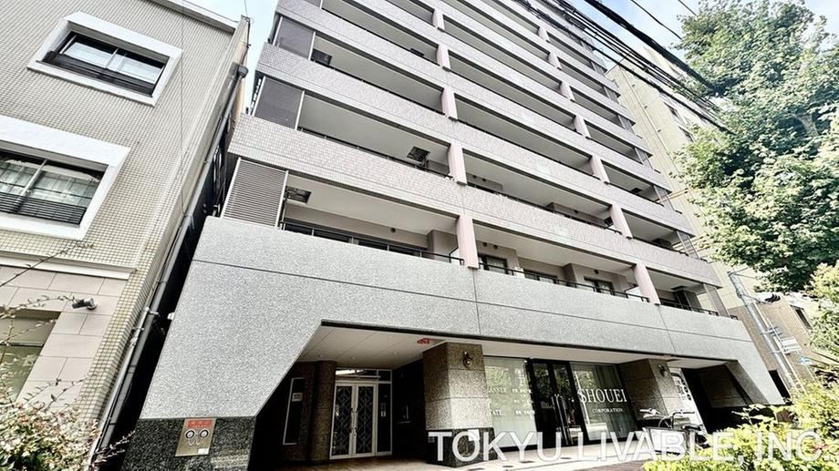 3LDK apartment in Chuo Ward, Kobe, Hyogo - Photo 1