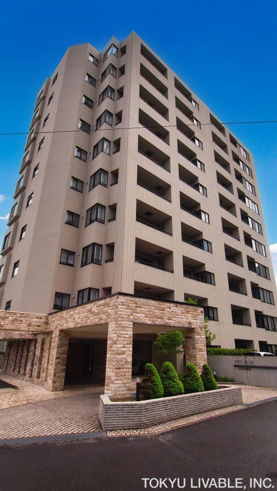 3LDK apartment in Chuo Ward, Sapporo, Hokkaido - Photo 1