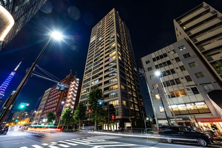2LDK apartment in Minato Ward, Tokyo - Photo 1