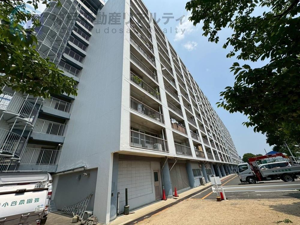 2LDK apartment in Higashinada Ward, Kobe, Hyogo - Photo 1