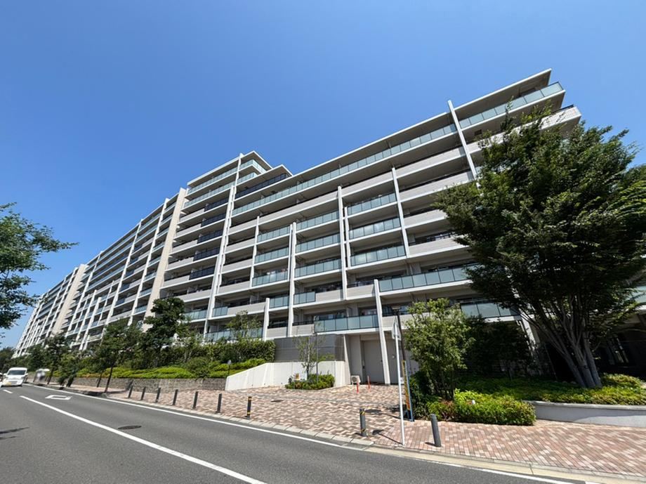3LDK apartment in Funabashi, Chiba - Photo 1