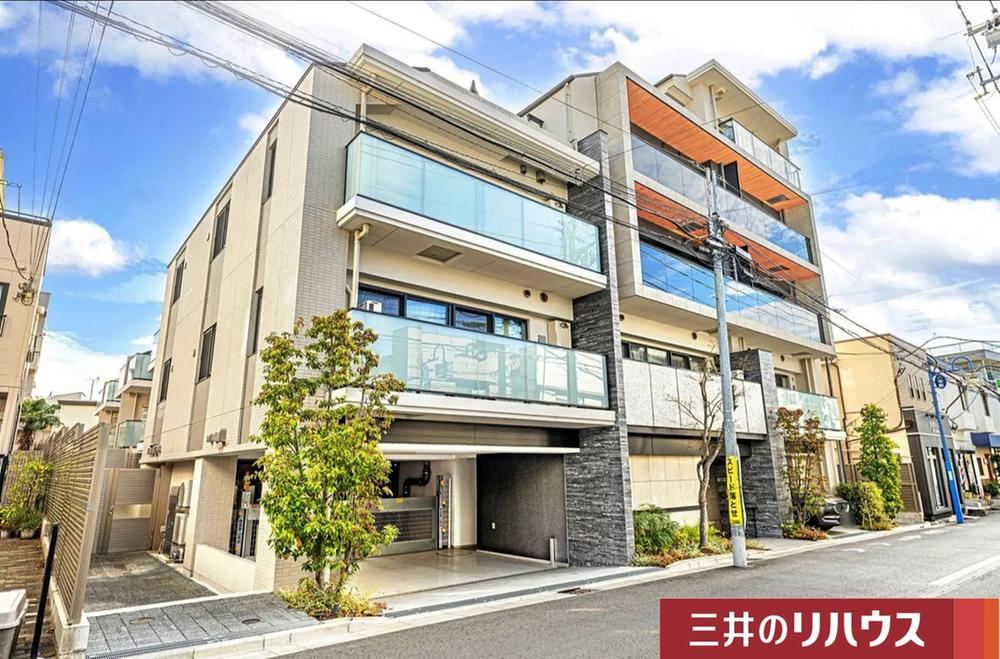 1LDK+S apartment in Setagaya Ward, Tokyo - Photo 1