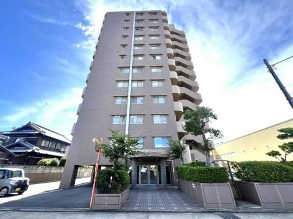 3LDK apartment in Takamatsu, Kagawa - Photo 1