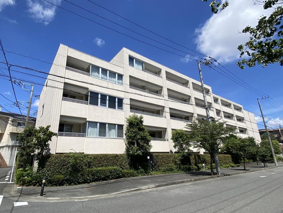 3LDK+S apartment in Miyamae Ward, Kawasaki, Kanagawa - Photo 1