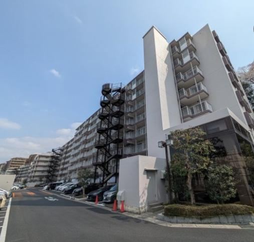 3LDK apartment in Iruma, Saitama - Photo 1