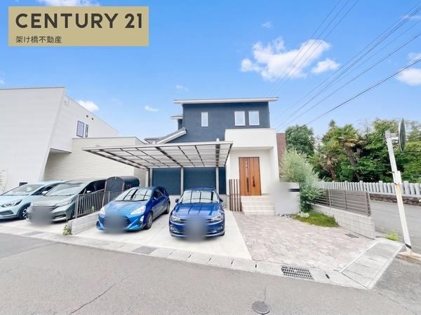 4LDK house in Ichinomiya, Aichi - Photo 1
