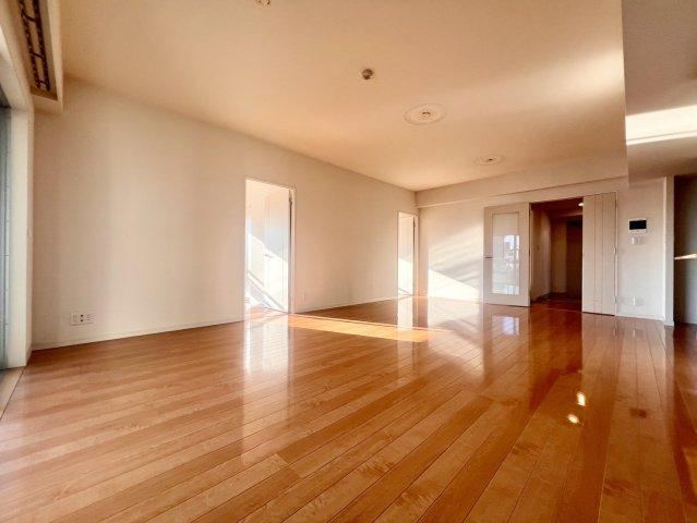 4LDK apartment in Sayama, Saitama - Photo 1