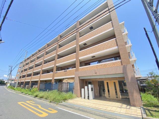 3LDK apartment in Mito, Ibaraki - Photo 1