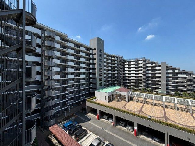 3LDK apartment in Shiraoka, Saitama - Photo 1