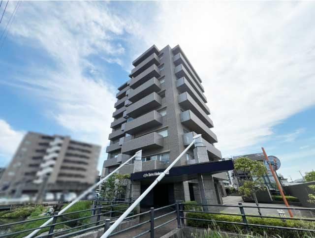 3LDK apartment in Kochi, Kochi - Photo 1