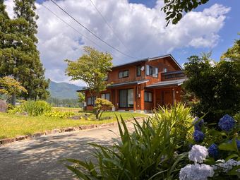 6LDK house in Nishiokitama District