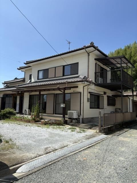5LDK house in Yame, Fukuoka - Photo 1
