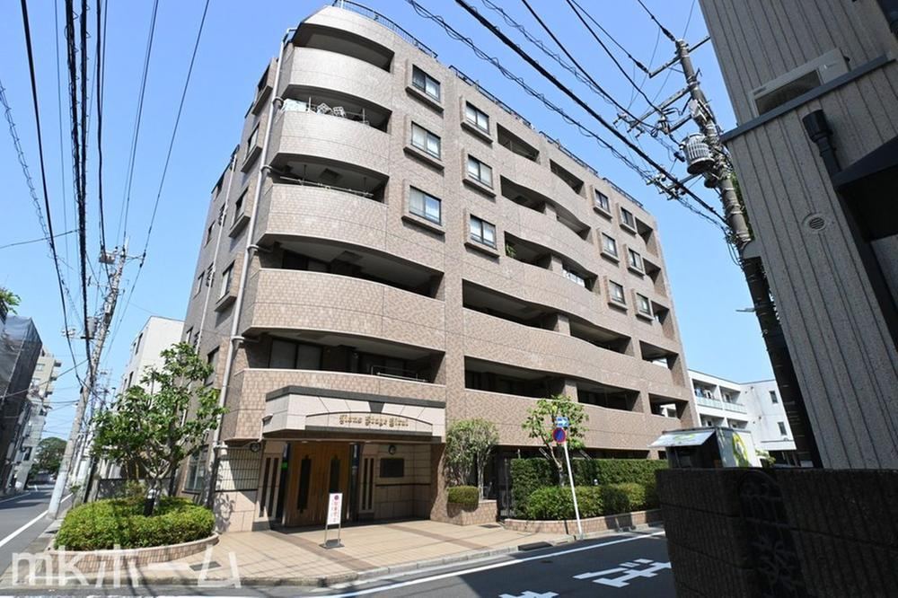 2LDK apartment in Edogawa Ward, Tokyo - Photo 1