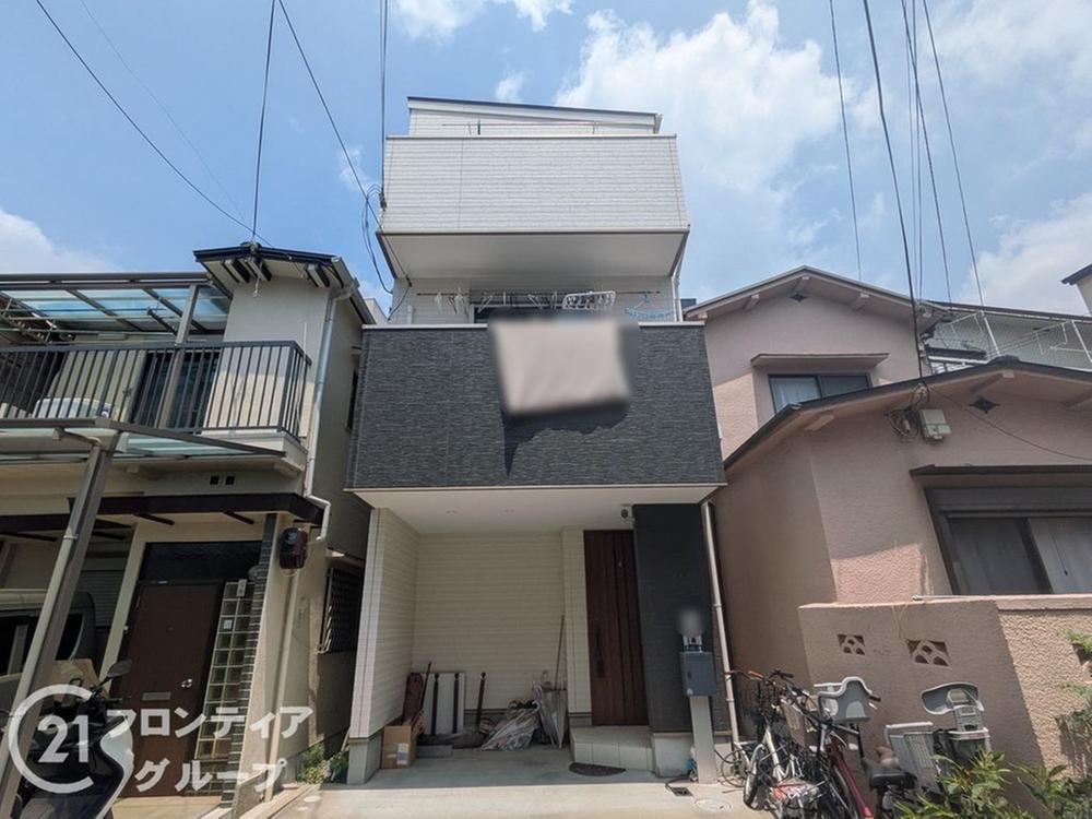 4LDK house in Nada Ward, Kobe, Hyogo - Photo 1